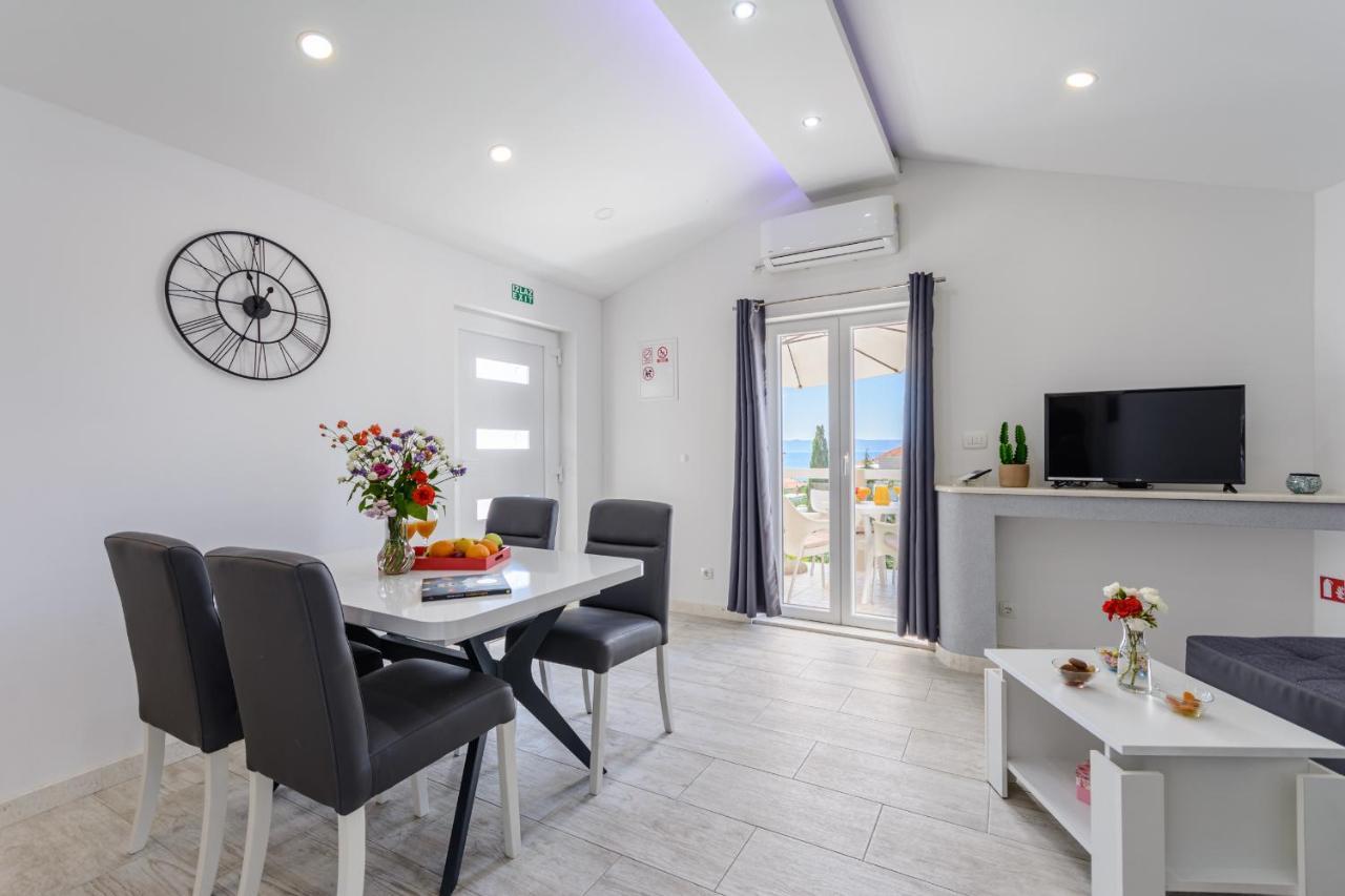 Apartment Darka 2 Sumartin Bagian luar foto